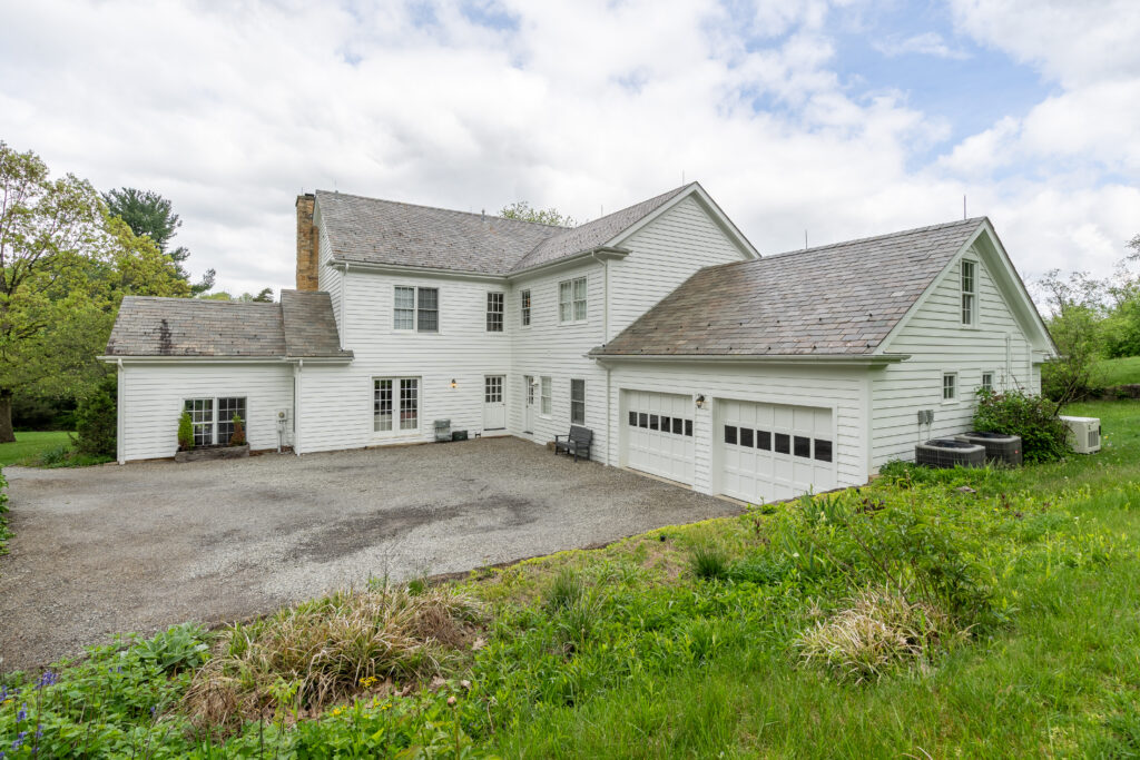 Allison Park exterior house painting